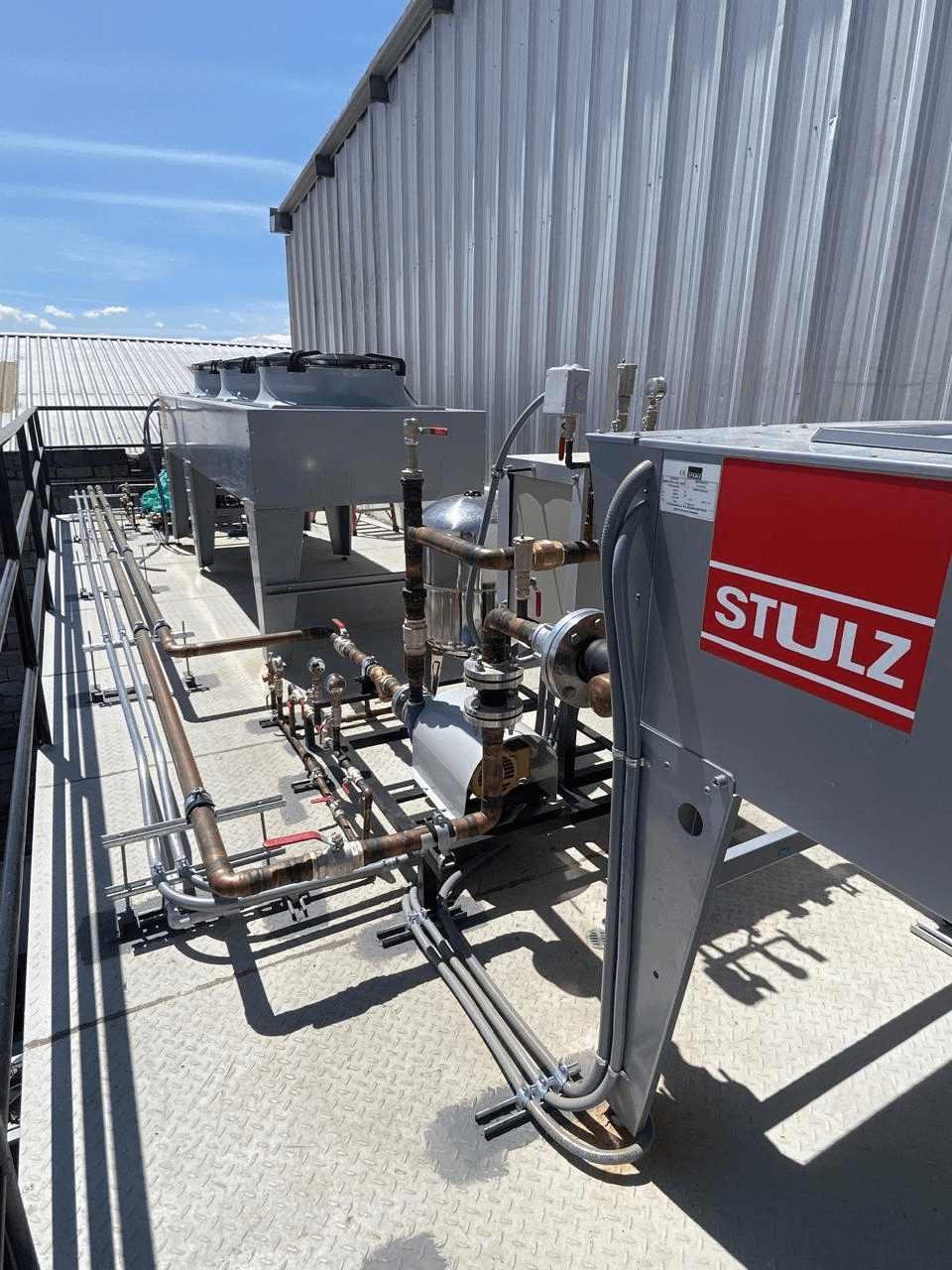 Complete precision air conditioning system for DPC